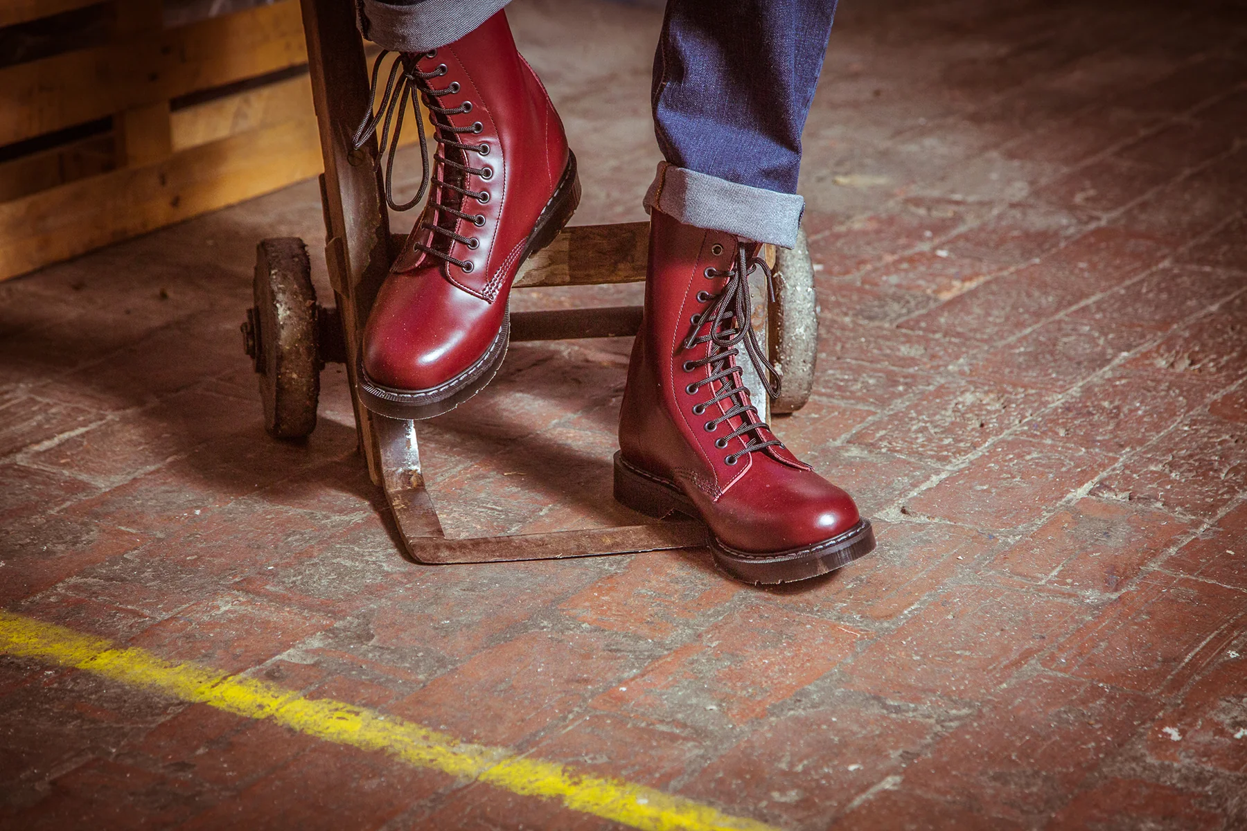 Oxblood Hi-Shine 11 Eye Derby Boot - Image 5